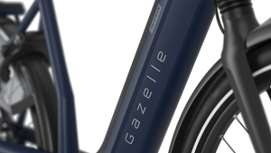 gazelle avignon c8 hmb midnight blue dutch electric e bike 