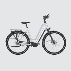 Open image in slideshow, Gazelle Chamonix C5 HMS Electric Bike in sleek design in Frozen White – experience effortless riding and unmatched comfort.
