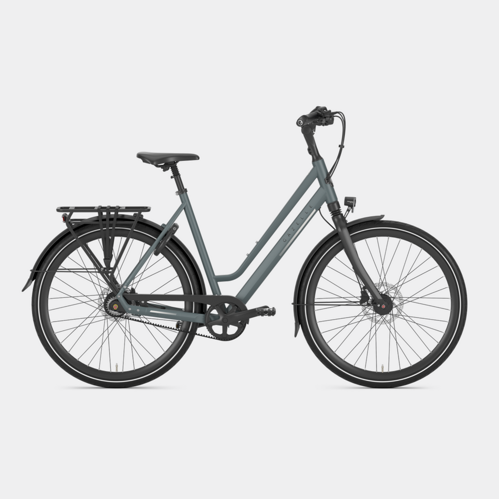 gazelle chamonix s8 petrol blue trekking town dutch bike uk